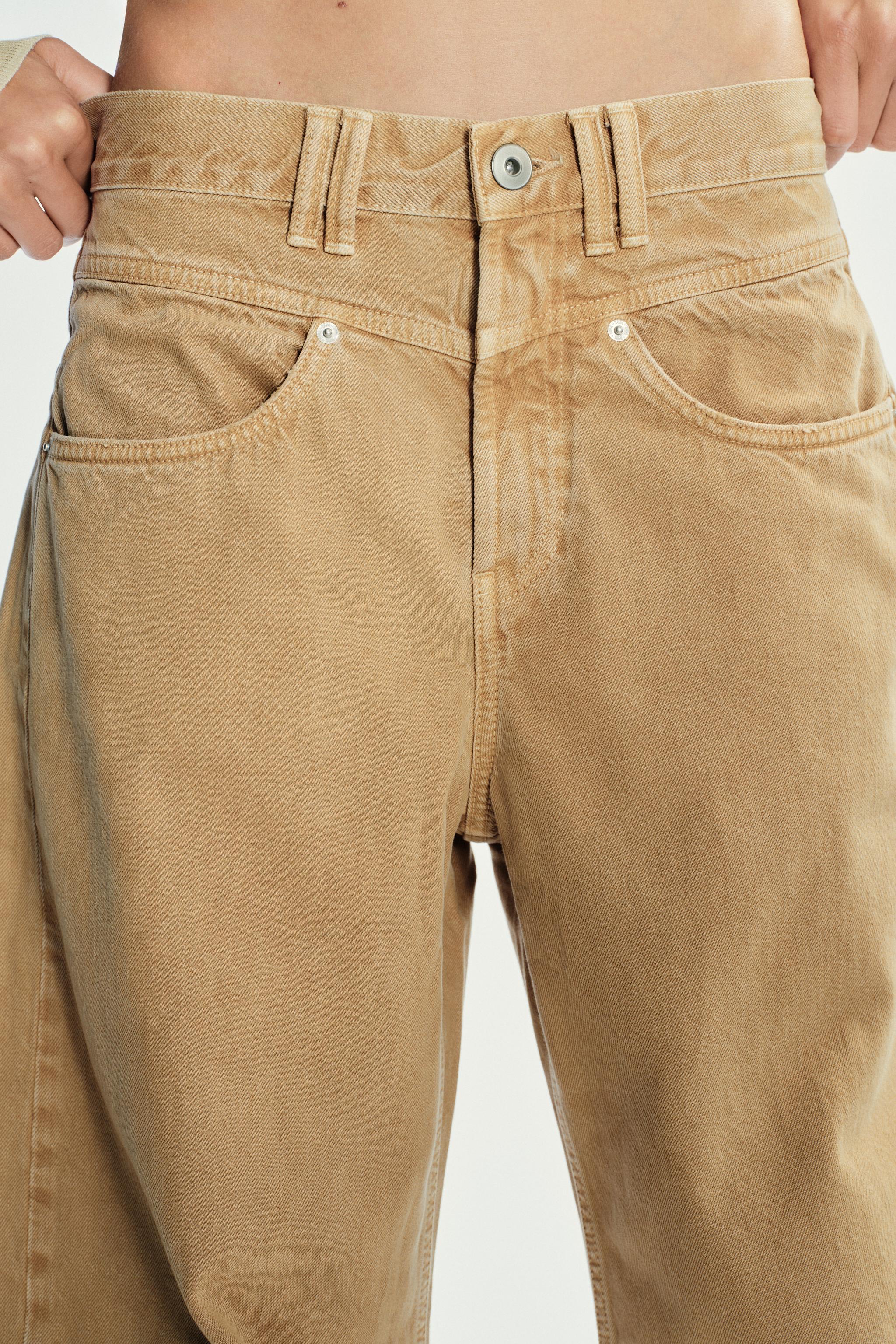 TRF LOW-RISE BAGGY BARREL JEANS